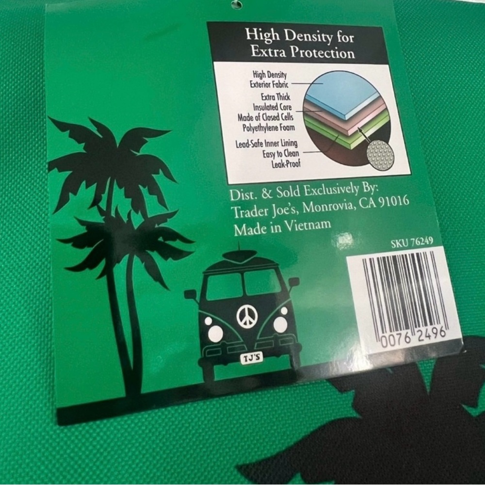 Trader Joe's Large Insulated Bag - Picture 2 of 6